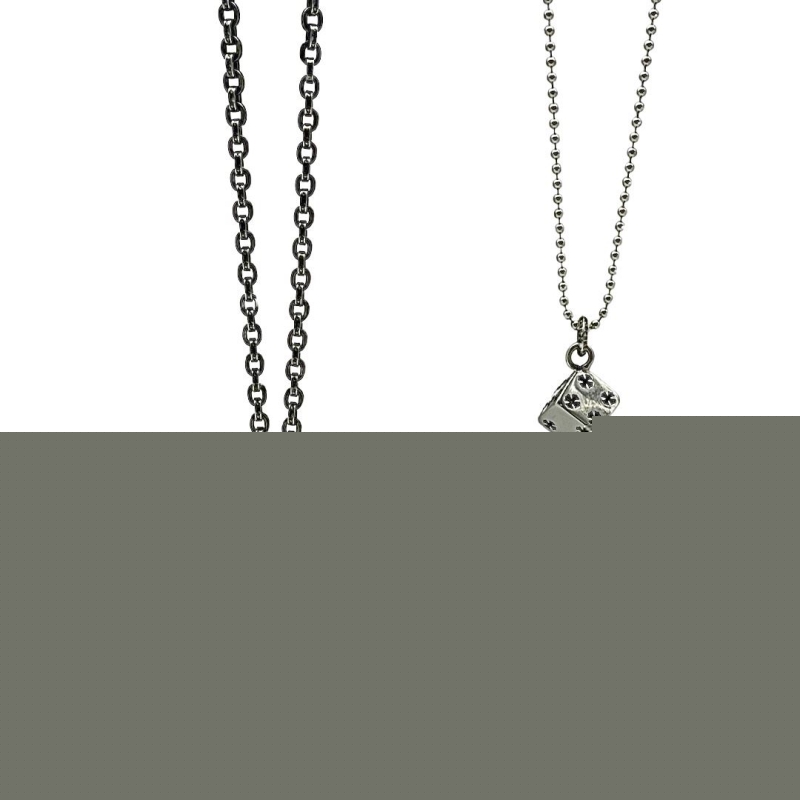 Ch**me He**ts necklaces